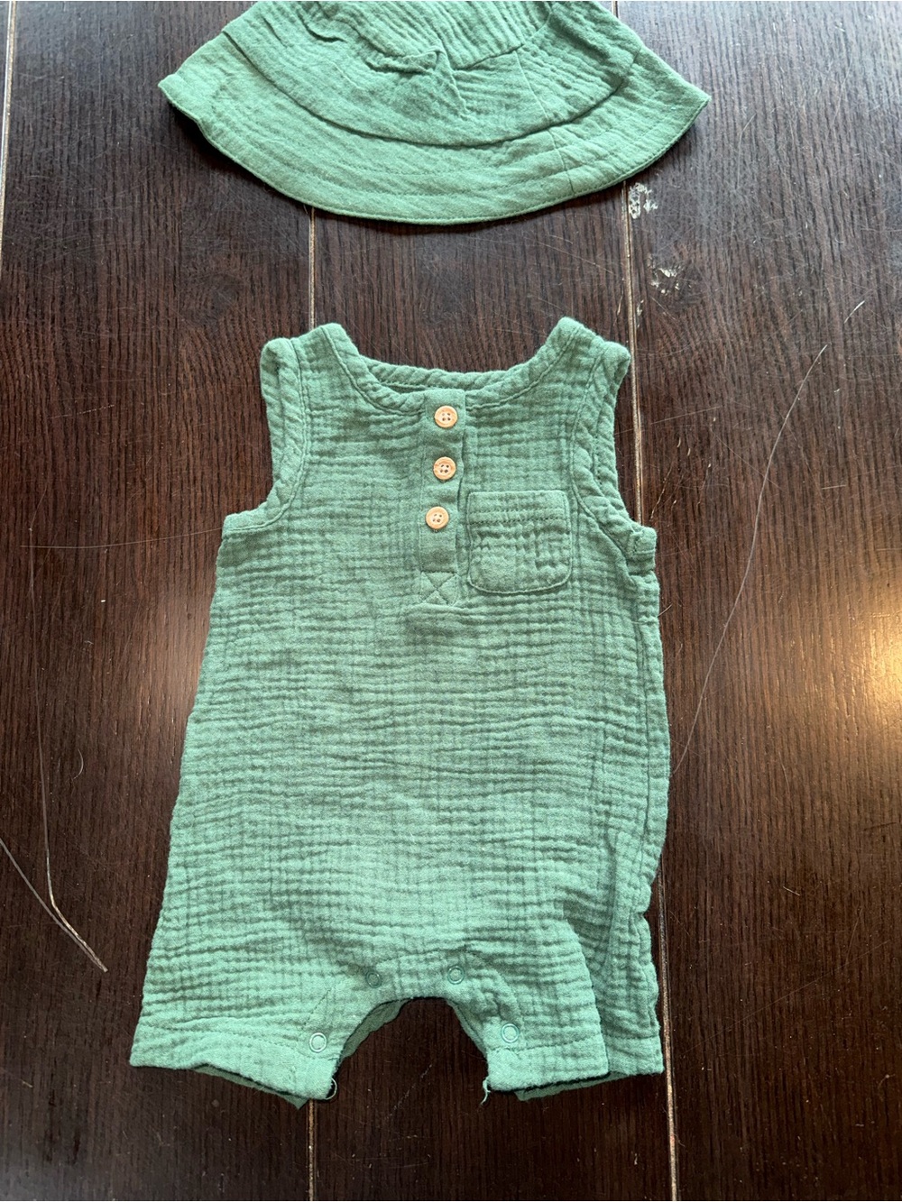 George Baby Gauze Romper and Sun Hat in Seafoam Green